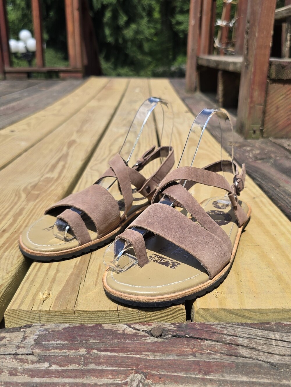 SOREL, Ella Criss Cross Toe Loop Sandal, Brown Leather, Sz 6.5
